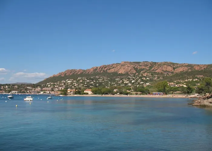 L'esquinade - P3 213 By Interhome