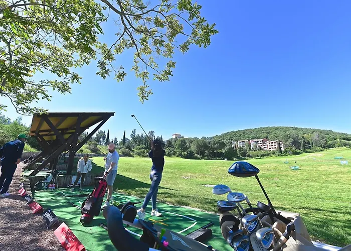 L'esquinade - P3 213 By Interhome Saint-Raphaël