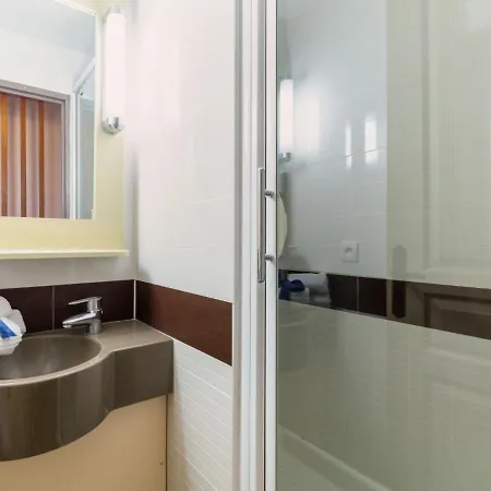 L'esquinade - P3 213 By Interhome Lägenhet Saint-Raphaël