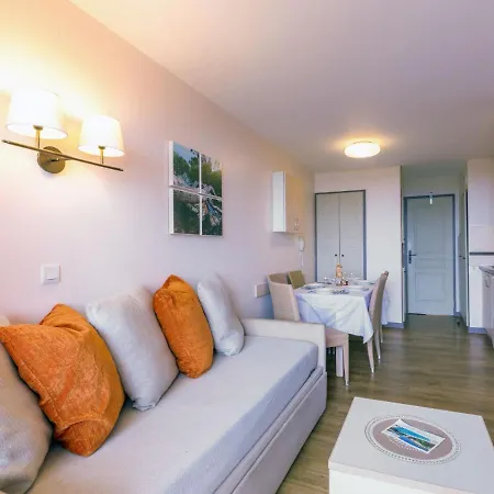 Apartment Village Cap Esterel - L'esquinade-14 By Interhome