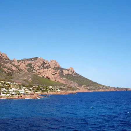 Apartment Village Cap Esterel - L'esquinade-14 By Interhome