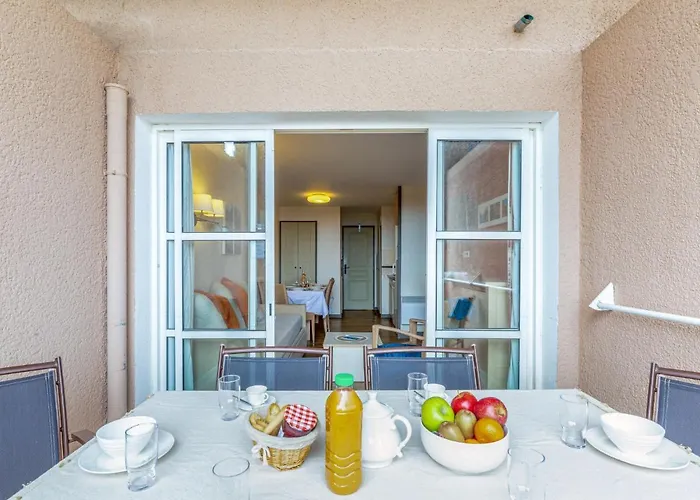 Apartmán L'esquinade - P3 213 By Interhome Saint-Raphaël